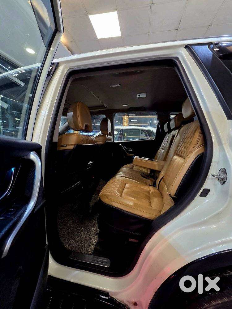 Mahindra Xuv500 W11 Option, 2020