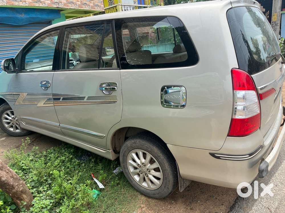 Toyota Innova Diesel 2014