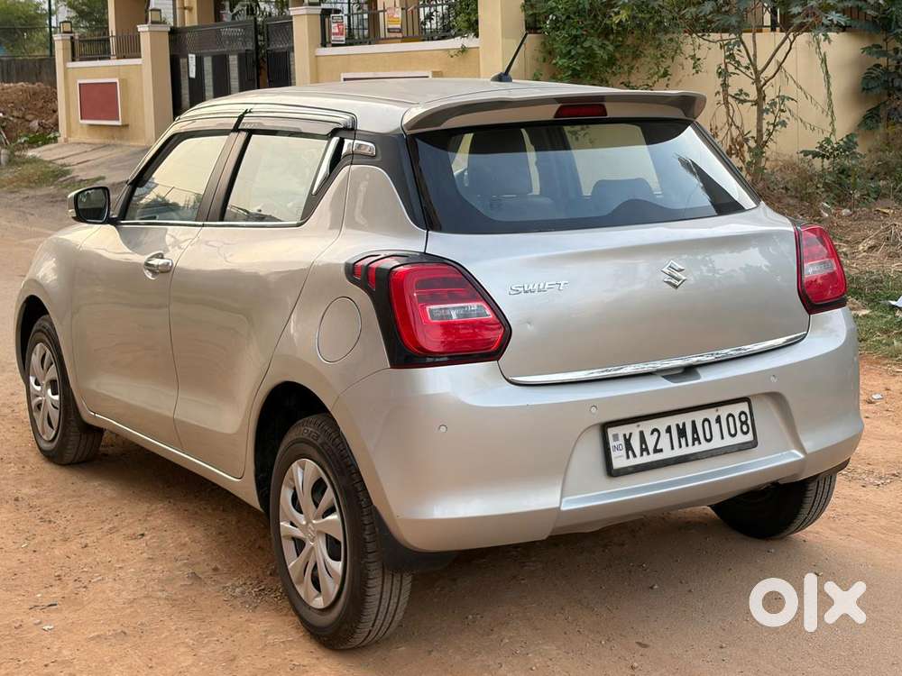 Maruti Suzuki Swift Vxi + Manual, 2023, Petrol