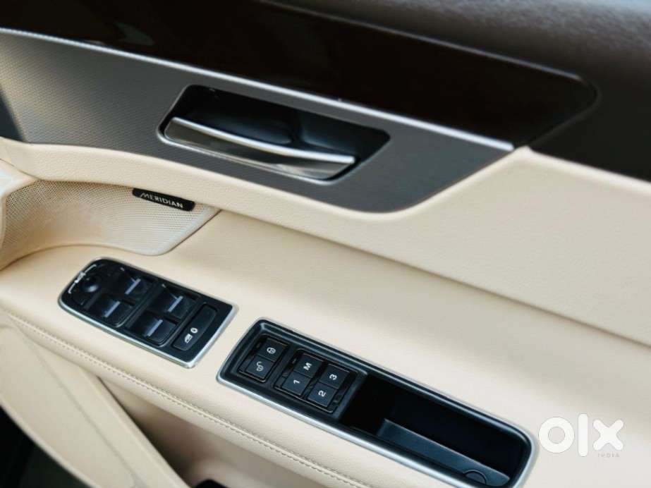 Jaguar Xf 2.0 Petrol Prestige, 2020, Petrol