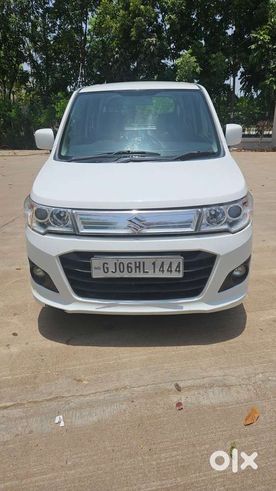 Maruti Suzuki Stingray Vxi Optional, 2014, Petrol