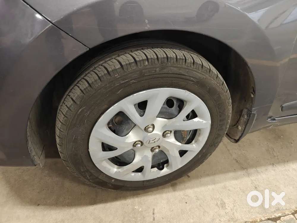 ગ્રાન્ડ આઇ ટેન સ્પોર્ટ્સ (option)૨૦૧૬ Petrol +cng.બેન્ક મેનેજર ની ગાડી