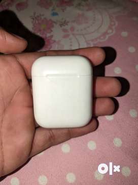 Second Hand Apple Airpods in India Used Mobiles for sale in India