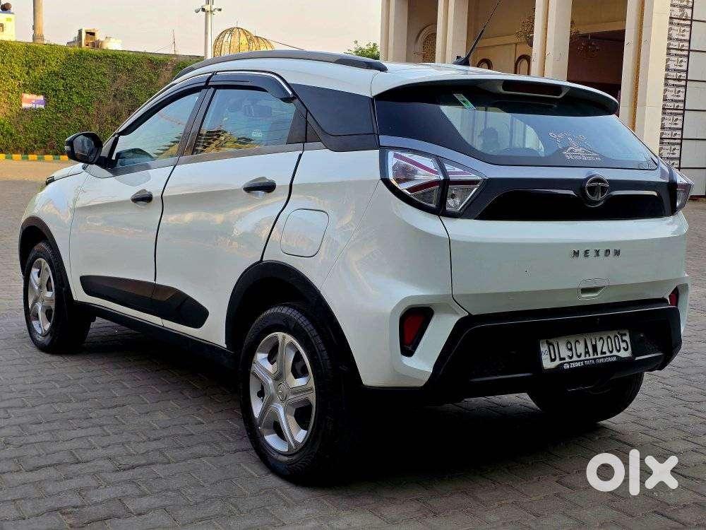 Tata Nexon 1.2 Revotron Xm (s), 2021, Petrol
