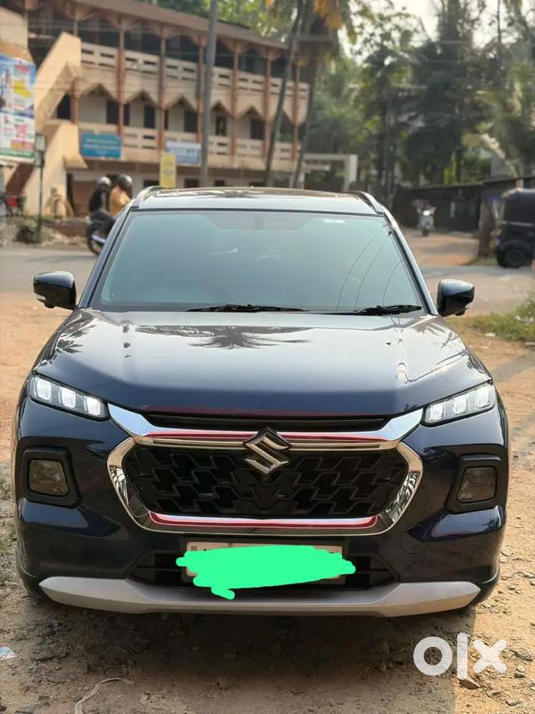 Maruti Suzuki Grand Vitara 2023 Petrol Well Maintained