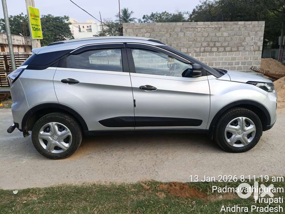 Tata Nexon 1.5 Revotorq Xm (s), 2021, Diesel