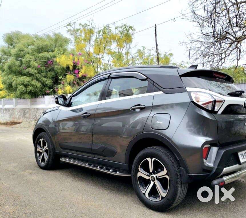 Tata Nexon Xz Plus (hs), 2023, Diesel