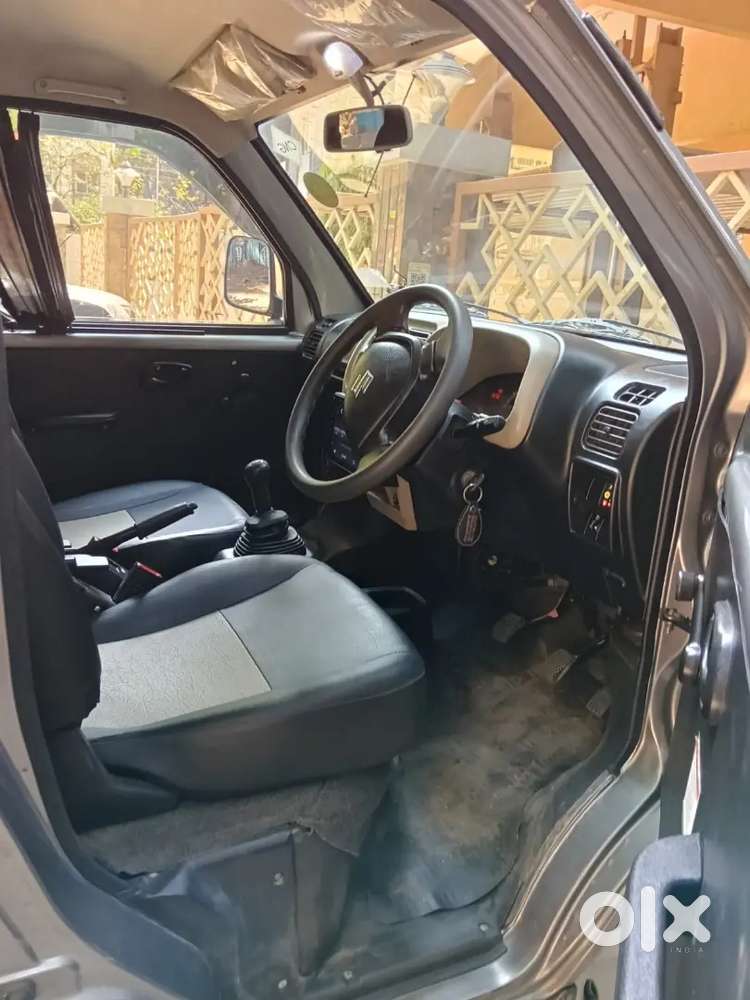 Maruti Suzuki Eeco 2022 Cng & Hybrids 30000 Km Driven