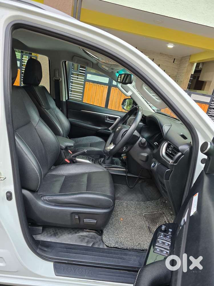 Toyota Fortuner 3.0 4x2 Mt, 2023, Diesel