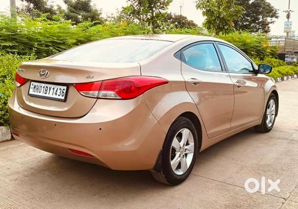 Hyundai Elantra 1.8 Sx Mt, 2015, Petrol