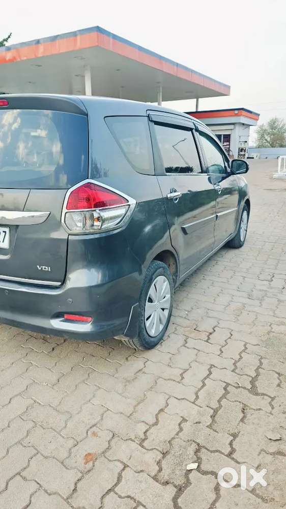 Maruti Suzuki Ertiga 2017 Diesel 82000 Km Driven