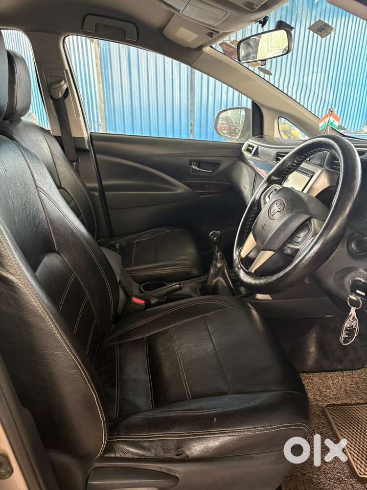 Toyota Innova Crysta 2.4 Gx Mt, 2017, Diesel