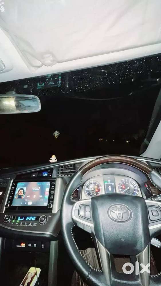 Toyota Innova Crysta 2018 Diesel Well Maintained