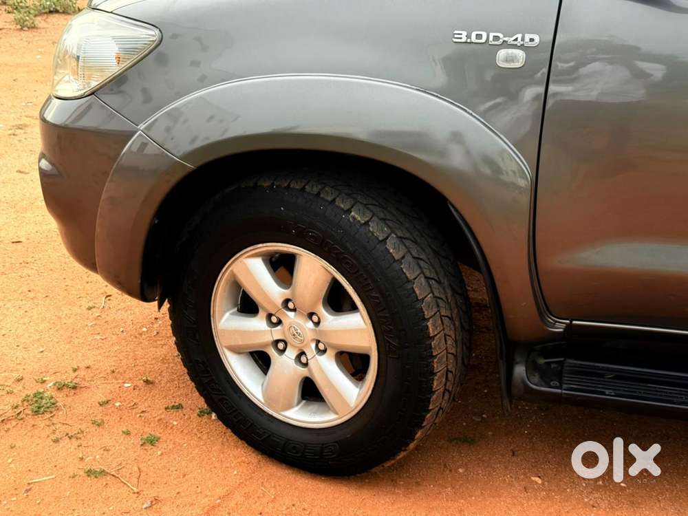 Toyota Fortuner, 2011, Diesel