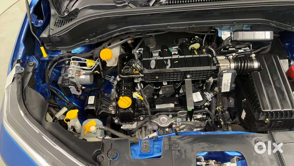 Tata Punch 1.2 Revotron Creative Amt Dual Tone, 2024, Petrol