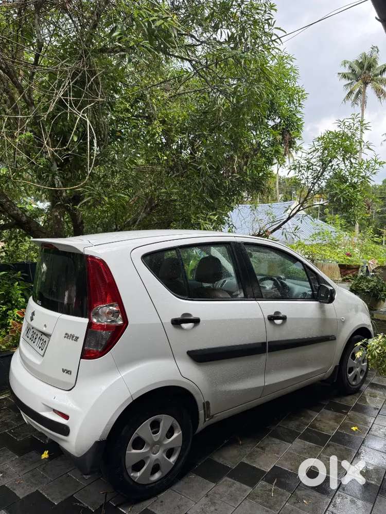 Maruti Suzuki Ritz 2010 Petrol Well Maintained
Low Kilometre Neat Used