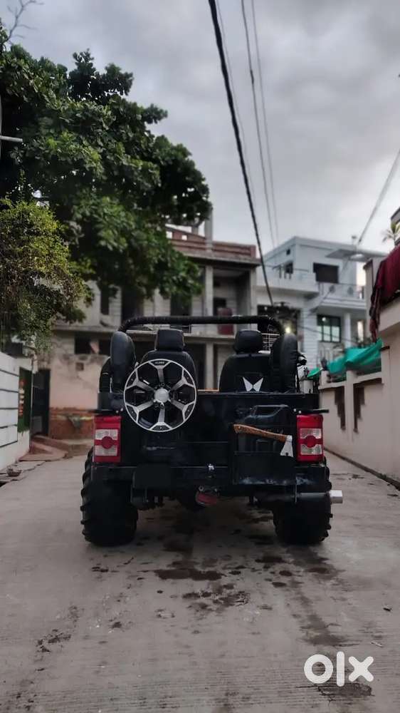 Mahindra Jeep Commander 1999