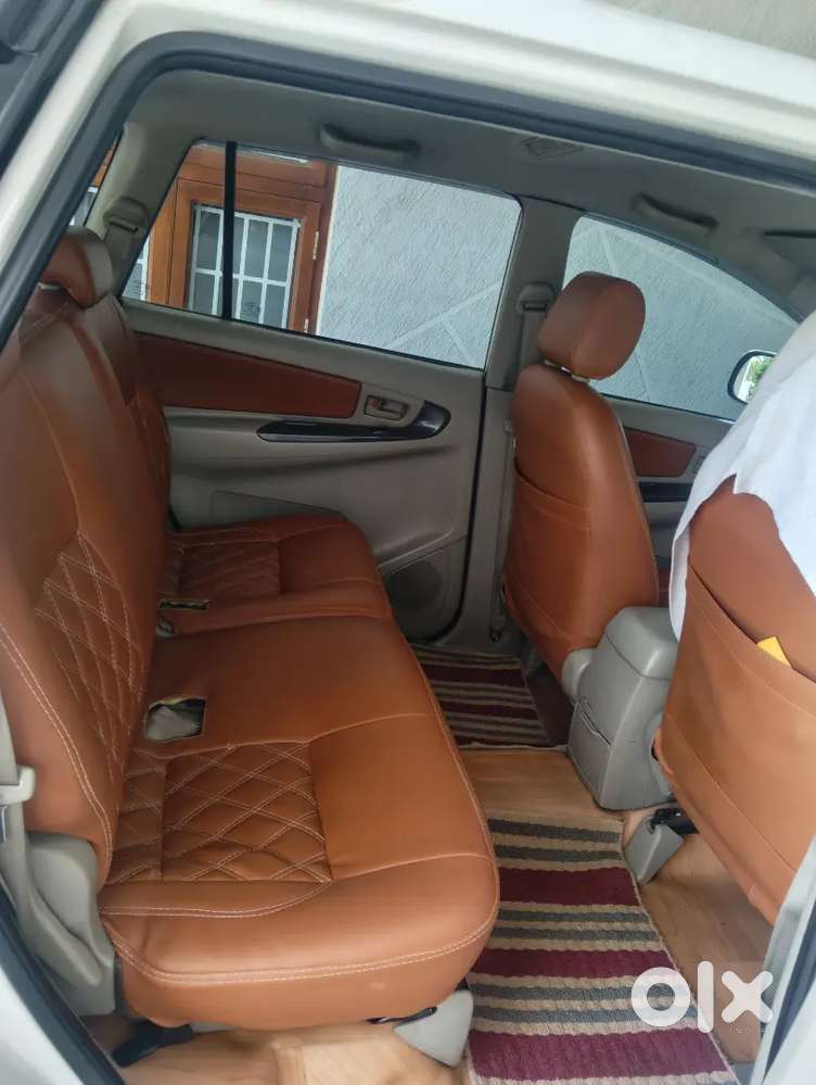 Toyota Innova 2012 Diesel 158000 Km Driven