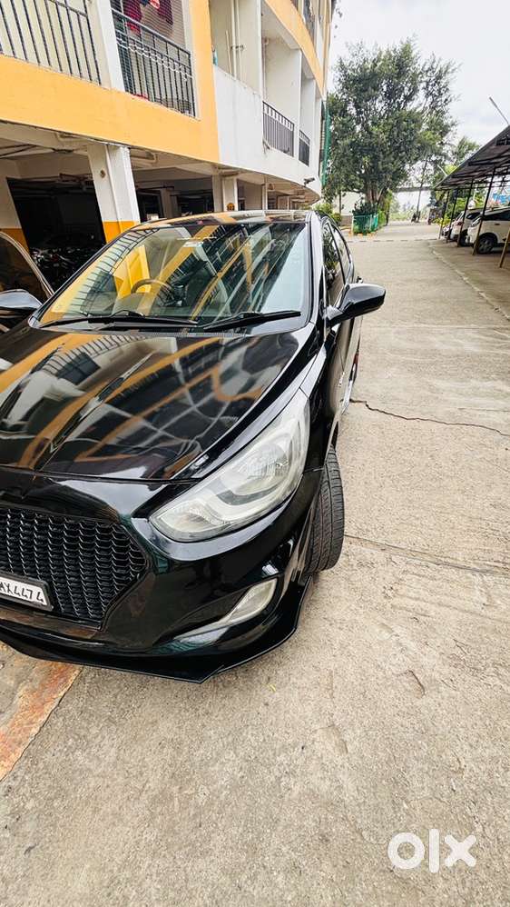 Hyundai Verna Petrol 2011