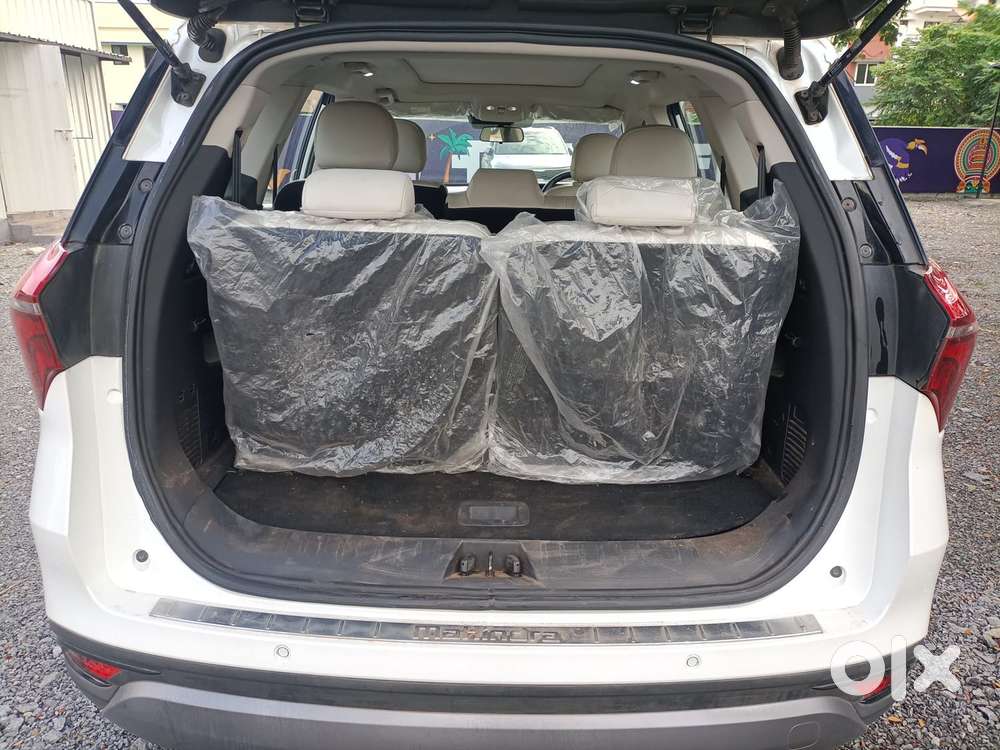Mahindra Xuv700 2.0 Ax 7 Petrol At Str, 2021, Petrol