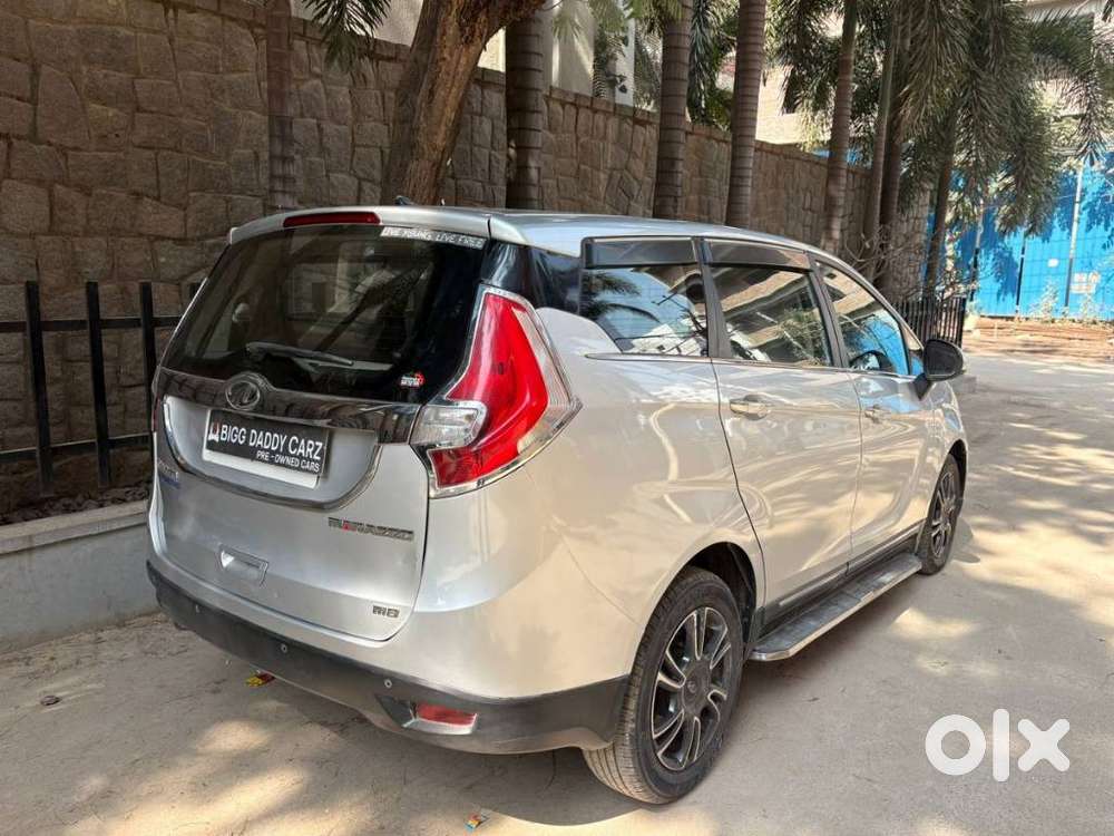 Mahindra Marazzo M8, 2018, Diesel