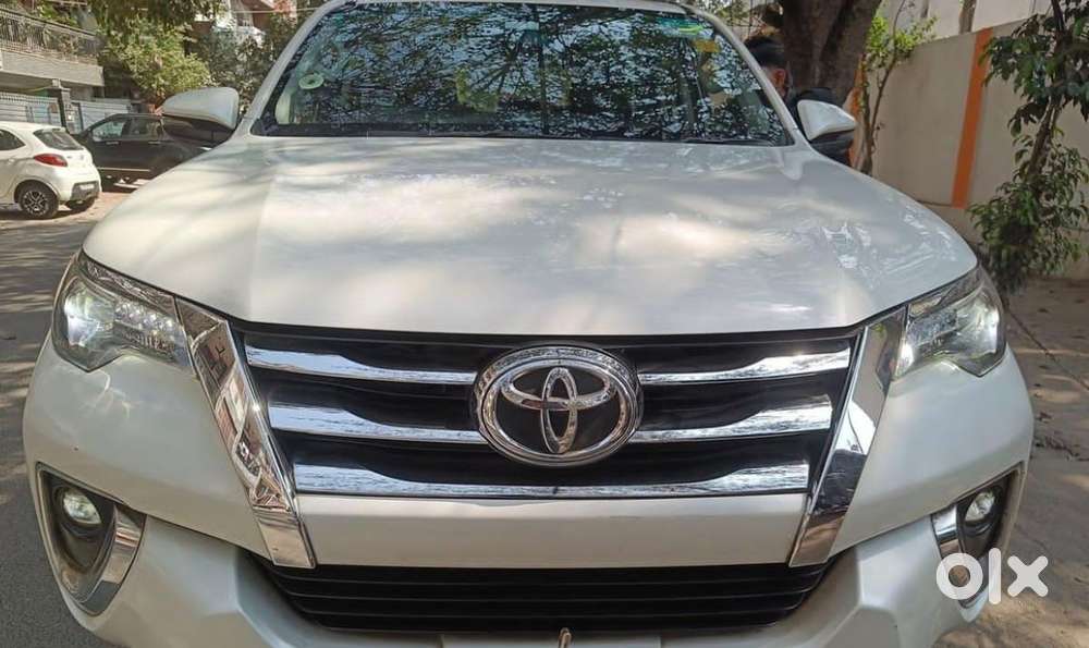 Toyota Fortuner 3.0 4x2 Automatic, 2018, Diesel