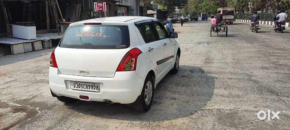 Maruti Suzuki Swift 2010