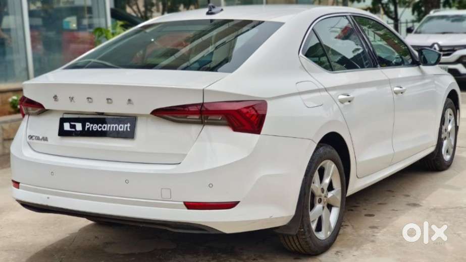 Skoda Octavia 2.0 Style Tsi At, 2021, Petrol