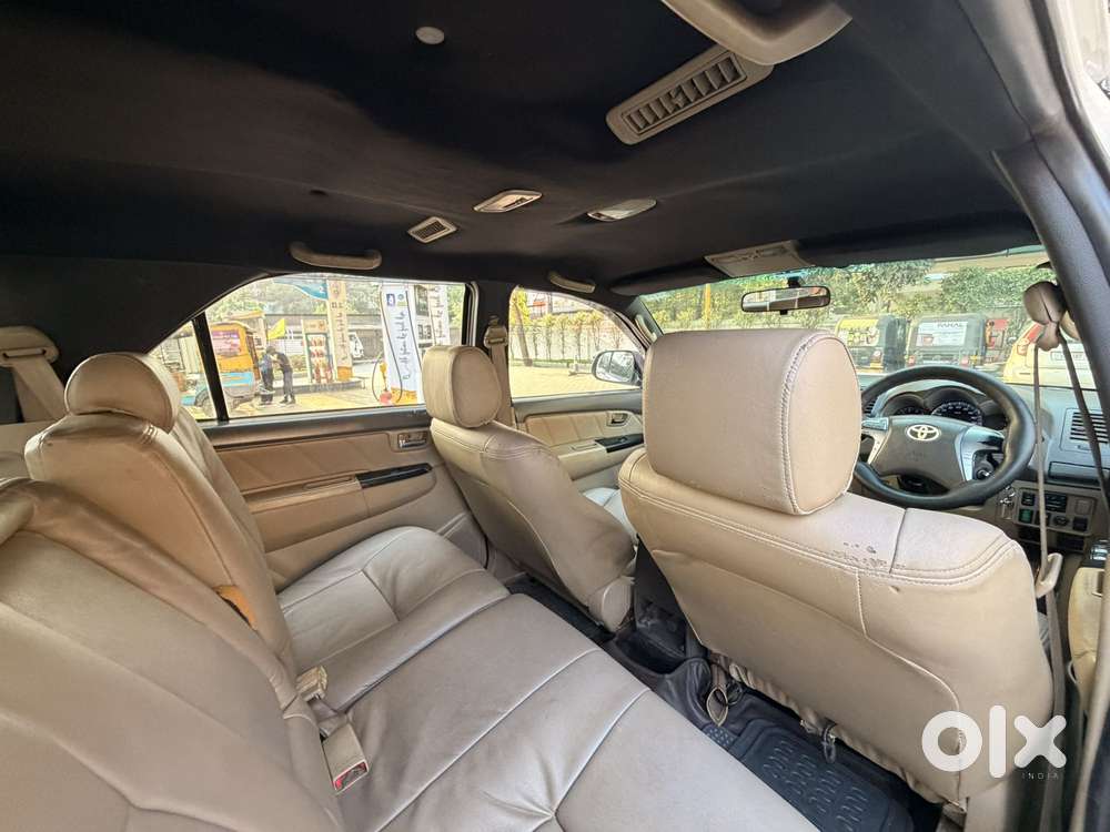 Toyota Fortuner [2009-2012] 3.0 4x4 Mt, 2012, Diesel