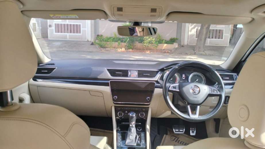 Skoda Superb L&k 1.8 Tsi At, 2019, Petrol