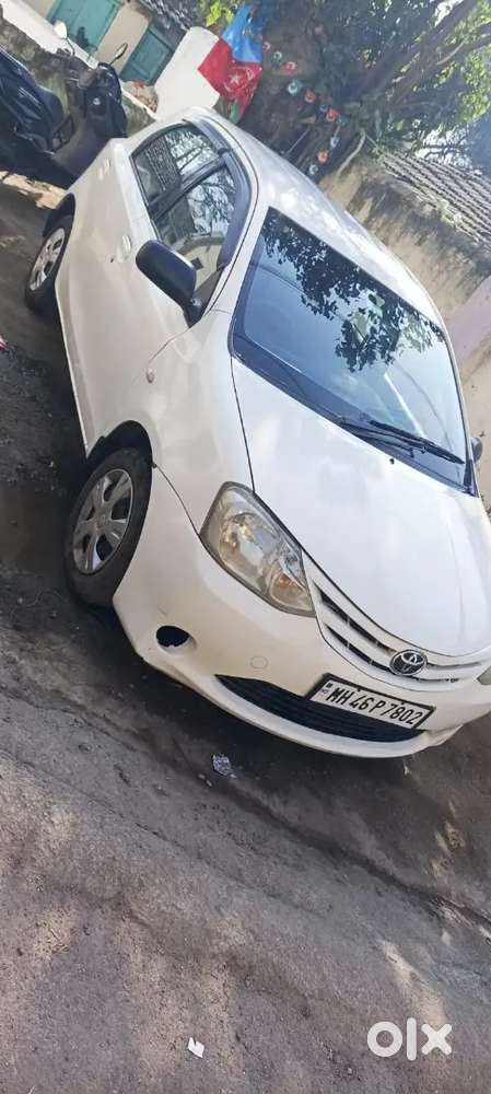 Toyota Etios Liva 2012