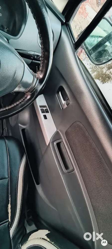 Maruti Suzuki Wagon R 1.0 2010