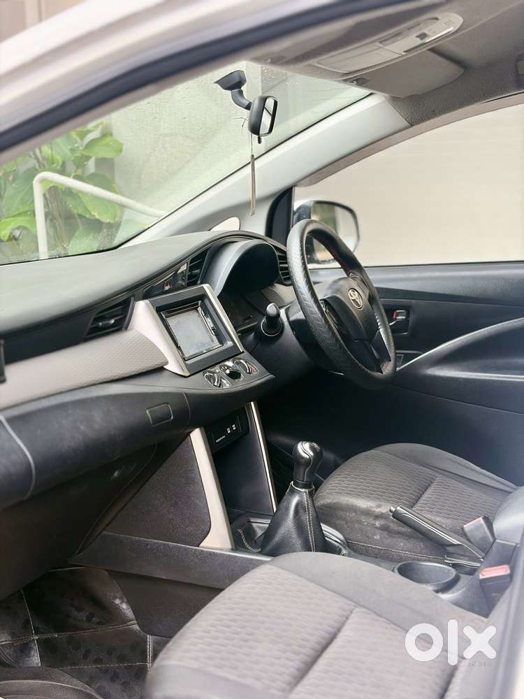 Toyota Innova Crysta 2.4 G Mt, 2018, Diesel
