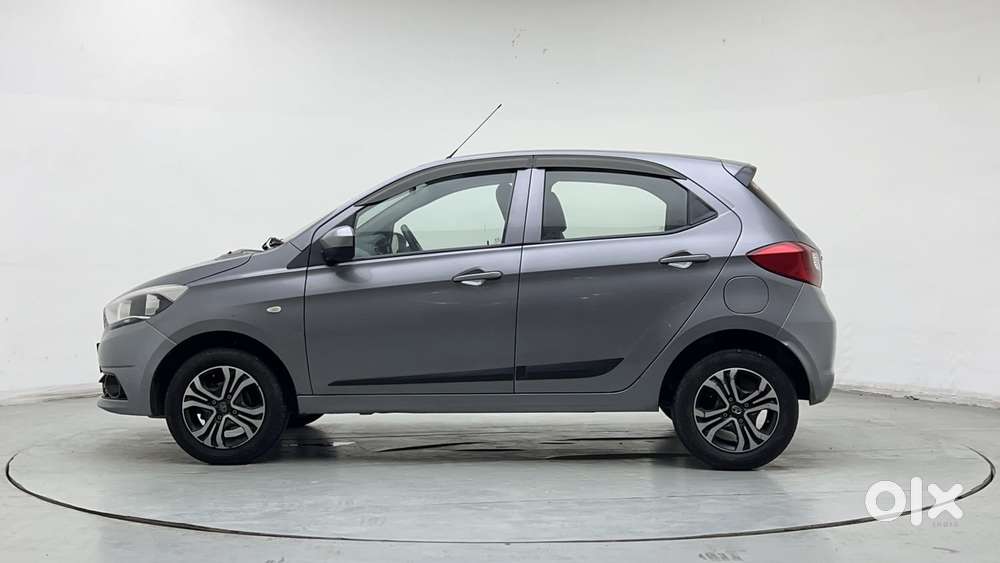Tata Tiago Xza, 2019, Petrol