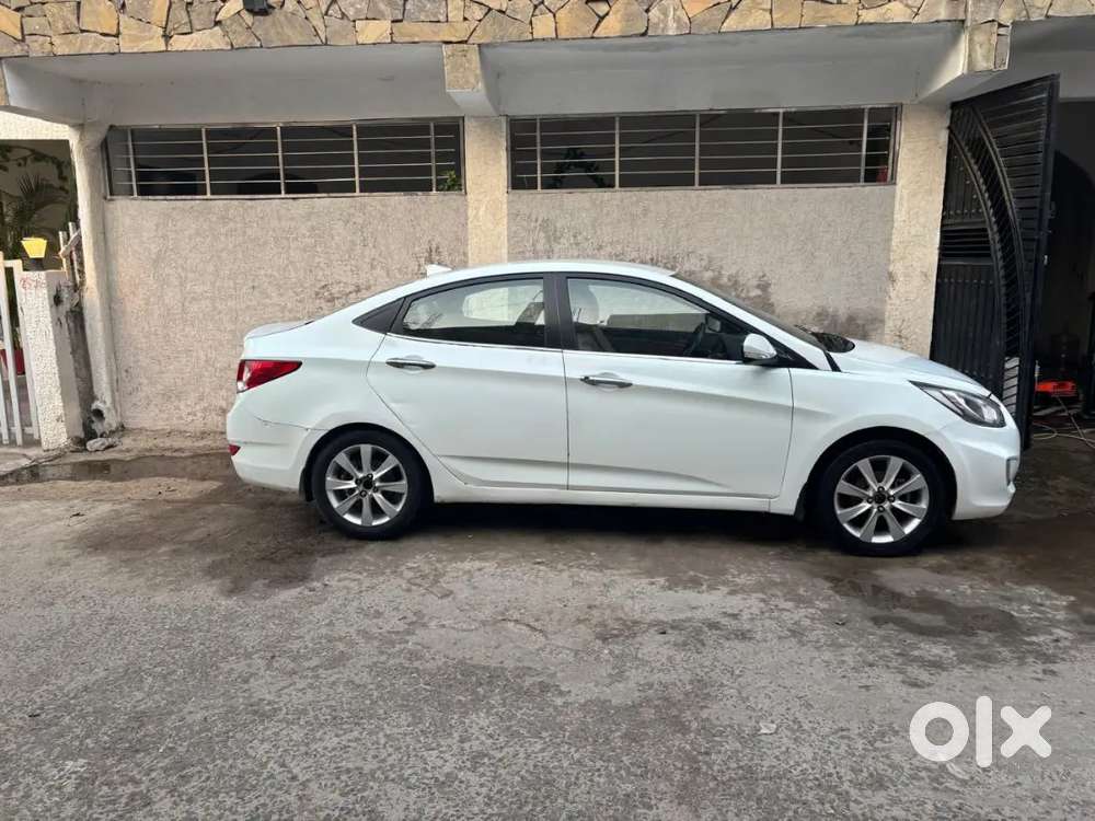 Hyundai Verna Fluidic 2012