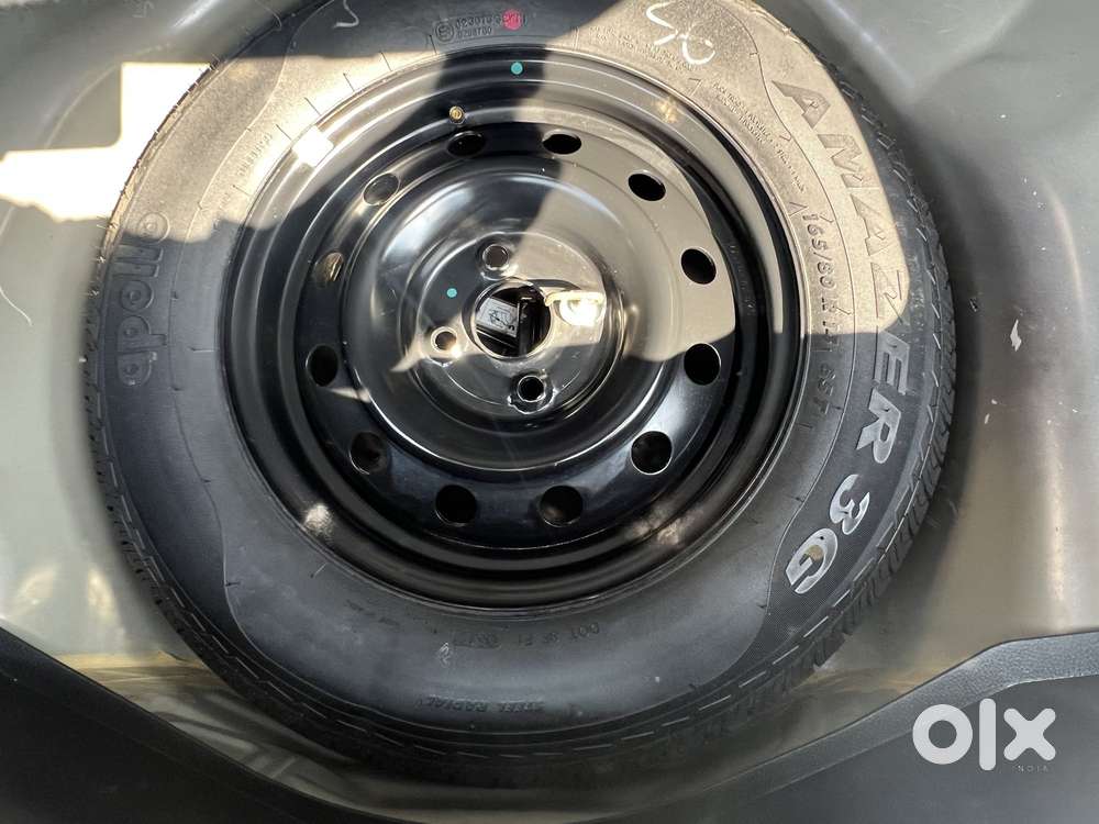 Maruti Suzuki Swift Vxi, 2015, Petrol