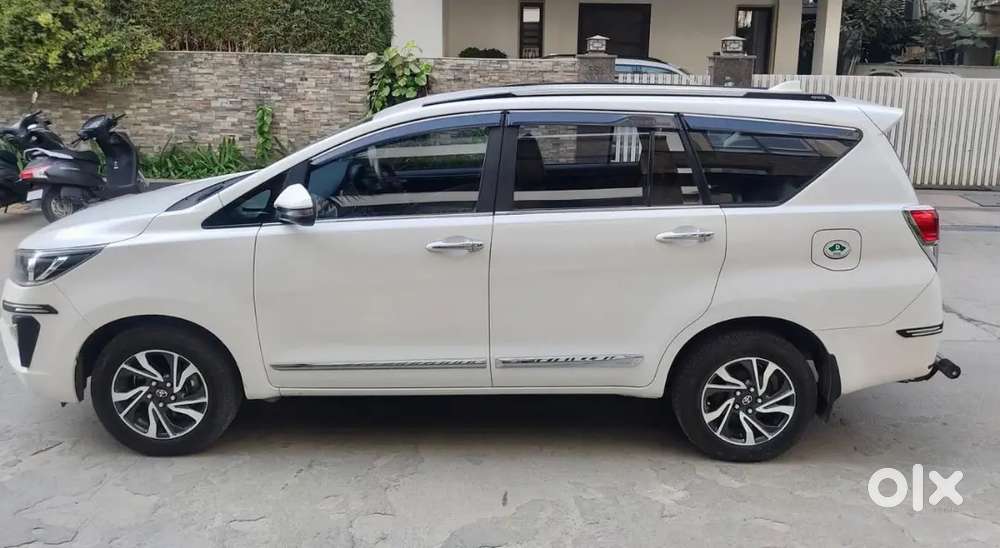 Toyota Innova Crysta 2021 Diesel Well Maintained