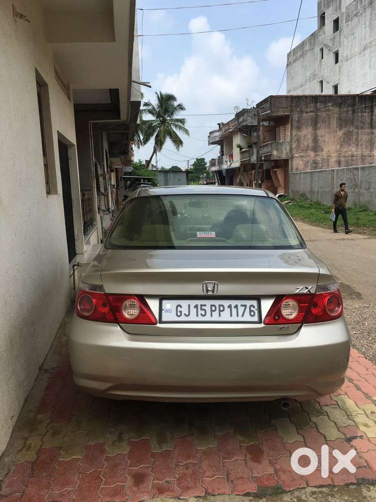 Honda City Zx 2007 Cng & Hybrids Good Condition
