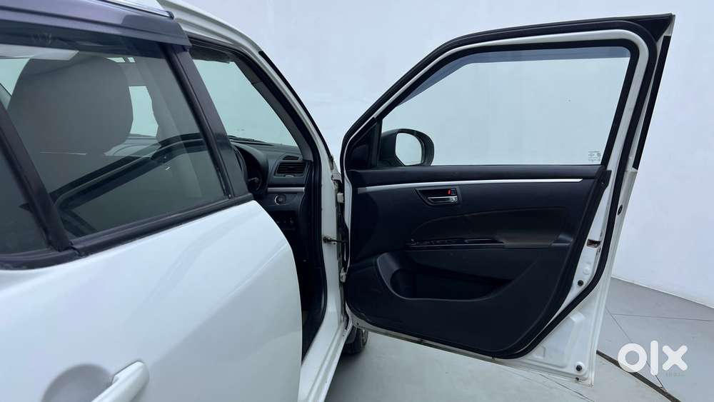Maruti Suzuki Swift 1.3 Zxi, 2017, Petrol