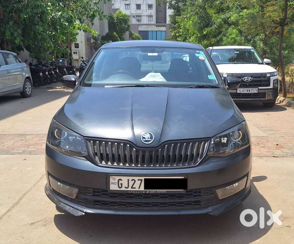 Skoda Rapid 1.0 Ambition Tsi At, 2022, Petrol