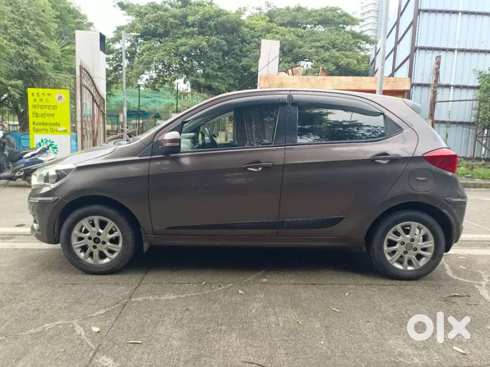 Tata Tiago Xza, 2017, Petrol