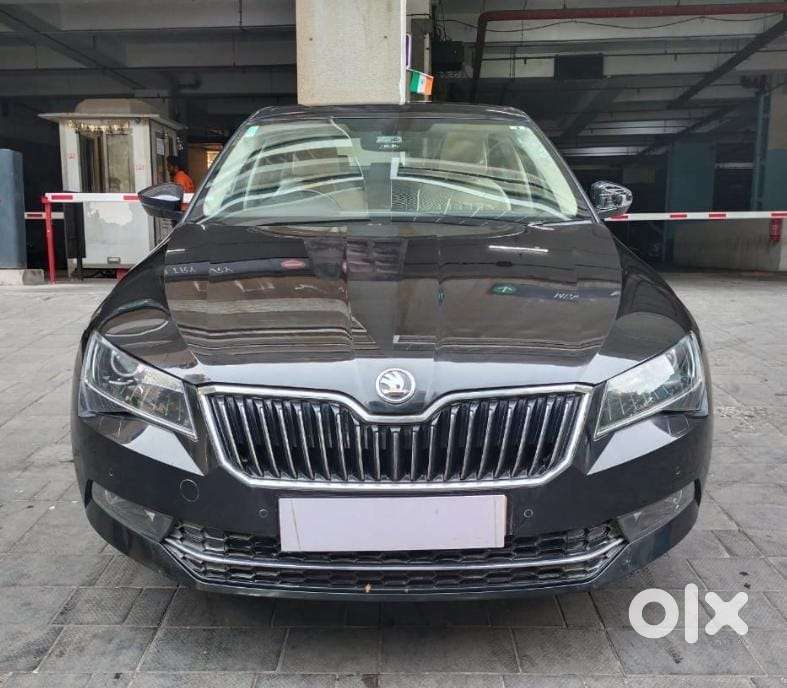 Skoda Superb Style 1.8 Tsi At, 2017, Petrol