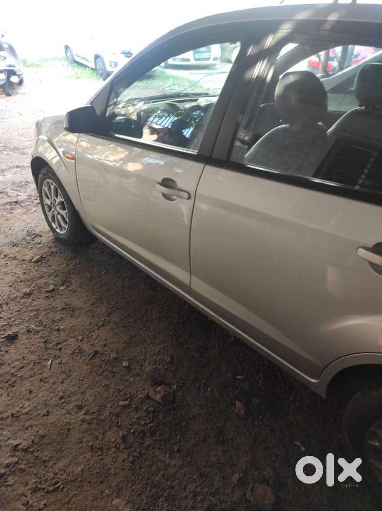 Ford Figo 2012-2015 Diesel Titanium, 2014, Diesel