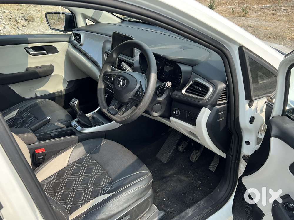 Tata Altroz 1.2 Xz Plus Petrol, 2022, Petrol