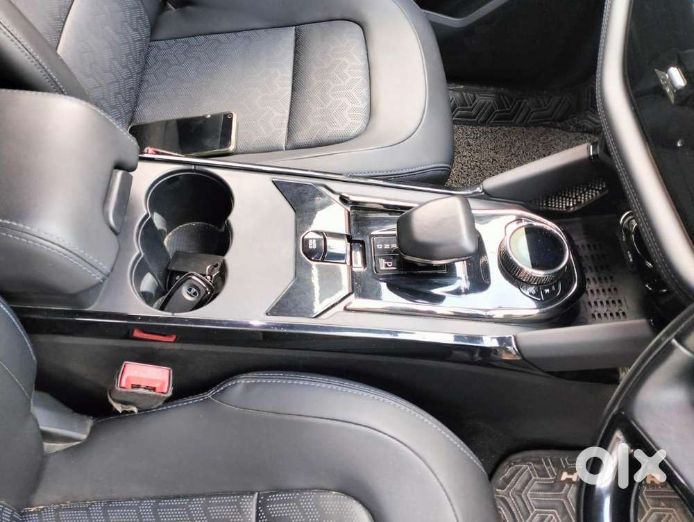 Kia Carnival Premium, 2020, Diesel