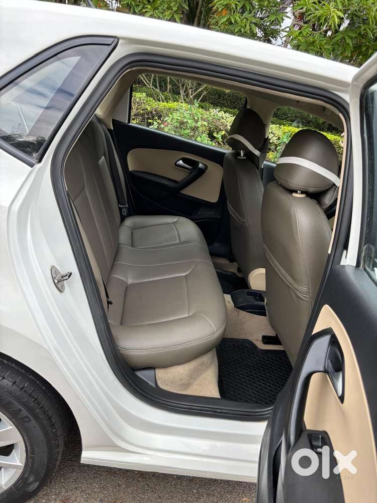 Volkswagen Polo 2009-2013 Petrol Highline 1.6l, 2014, Petrol