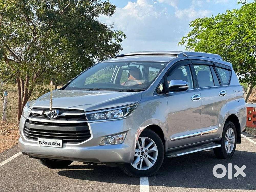 Toyota Innova Crysta 2.4 G Mt 8s, 2017, Diesel
