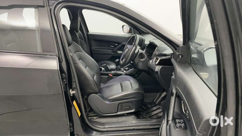 Tata Harrier Xz Plus Dark Edition, 2022, Diesel