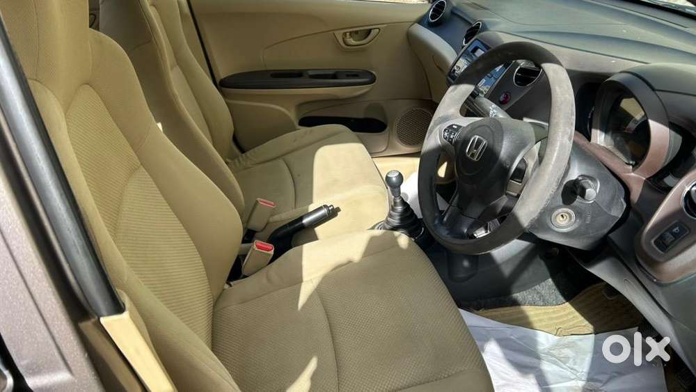 Honda Brio 2013, 1st Owner, Petrol 109000 Km