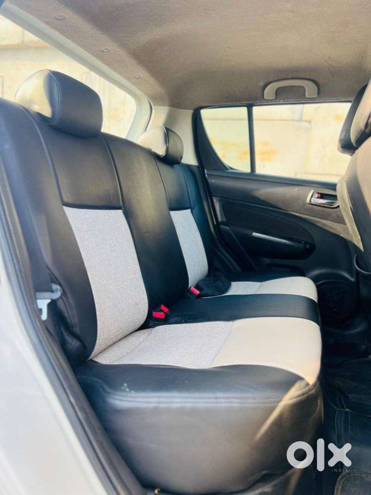 Maruti Suzuki Swift 2011-2014 Vxi, 2013